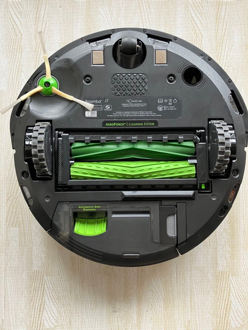 ルンバ　Roomba i7+ ロボット掃除機 本体のみ　初期化済み　訳あり