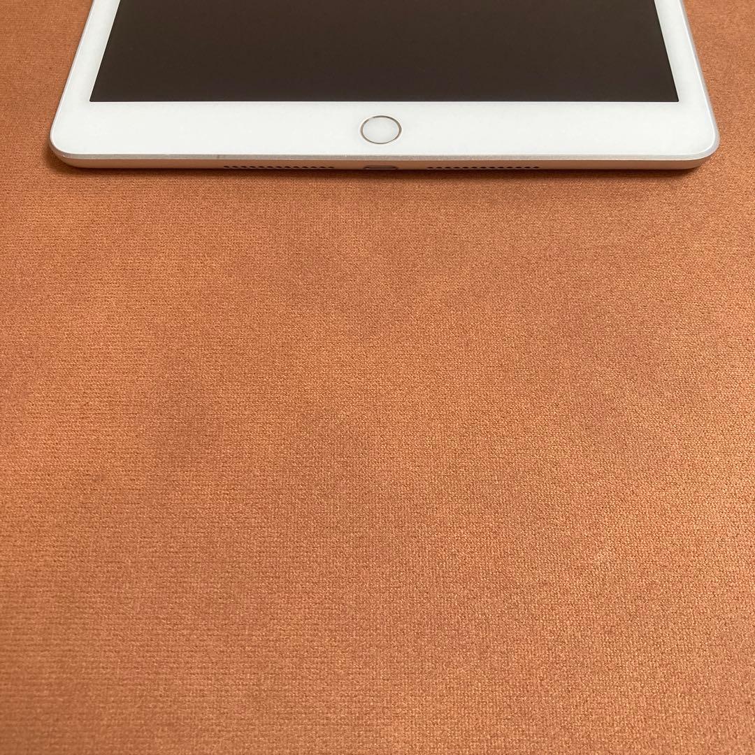 518【早い者勝ち】電池良好☆iPad8 第8世代 32GB SIMフリー☆
