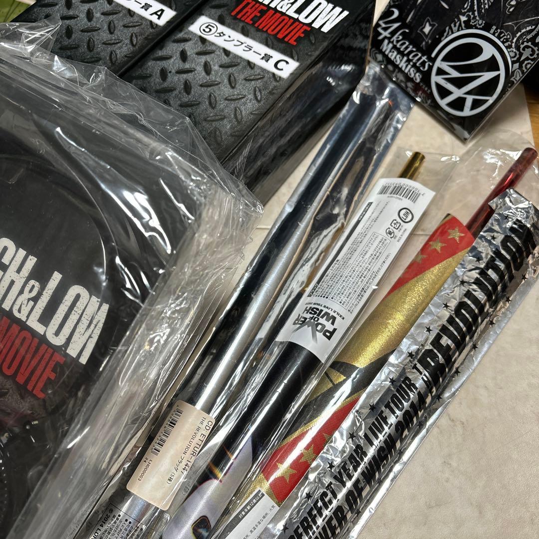 HIGH & LOW ローソンくじ キャリーケース入り他　Tシャツおまけ付き