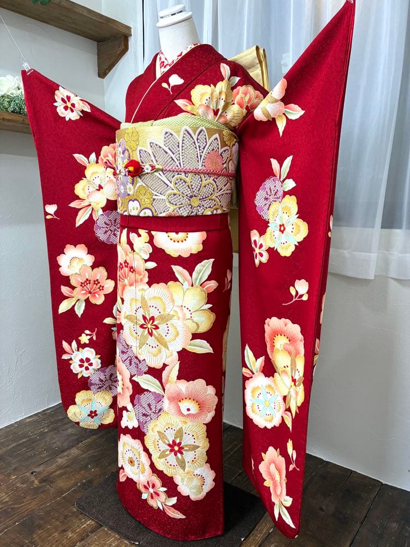 成人式　振袖フルセット　1137 真紅花柄　　正絹　振袖　格安！