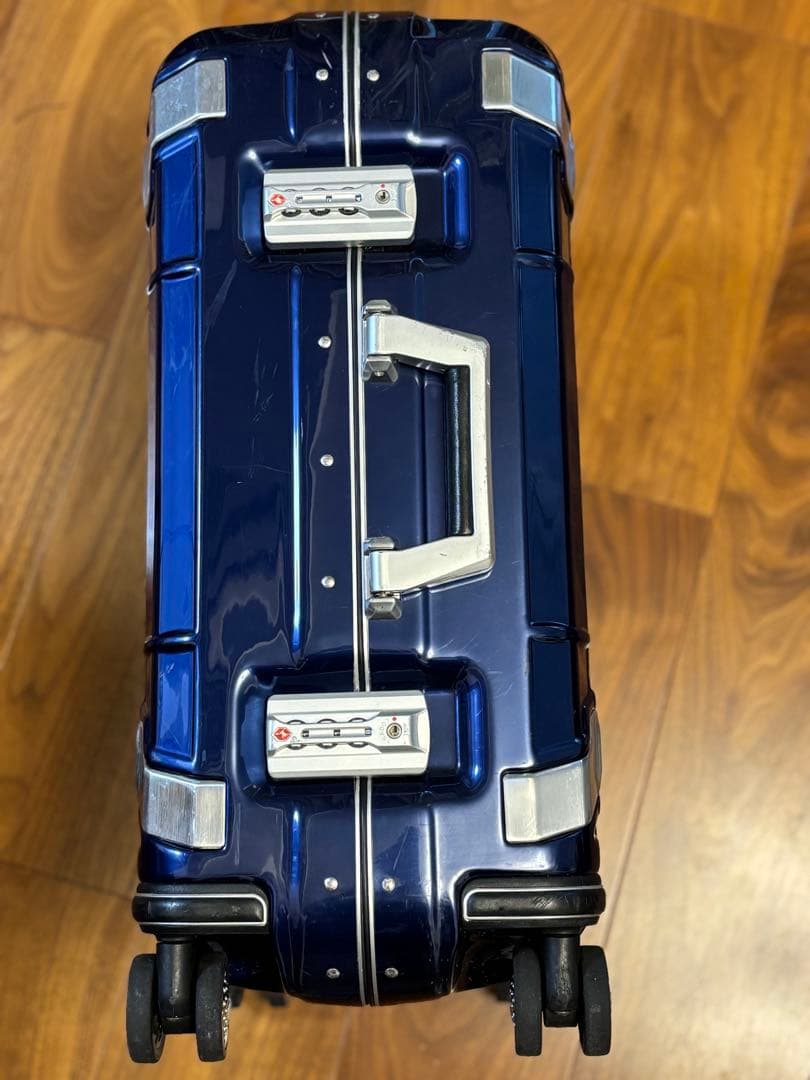 ディパーチャー　スーツケース シャイニングネイチャー【お洒落で丈夫 】