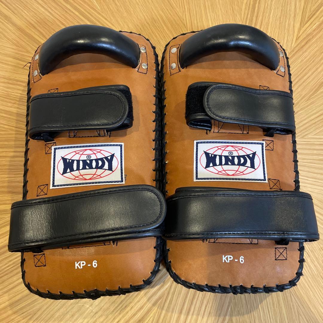 WINDY ミット ブラウン 本革　ムエタイ　キックボクシング