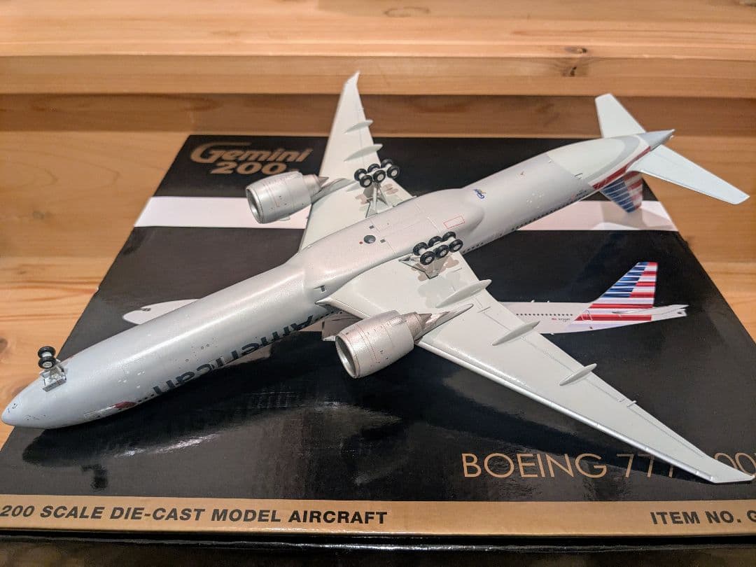 Gemini アメリカン 777-300ER 1/200 American