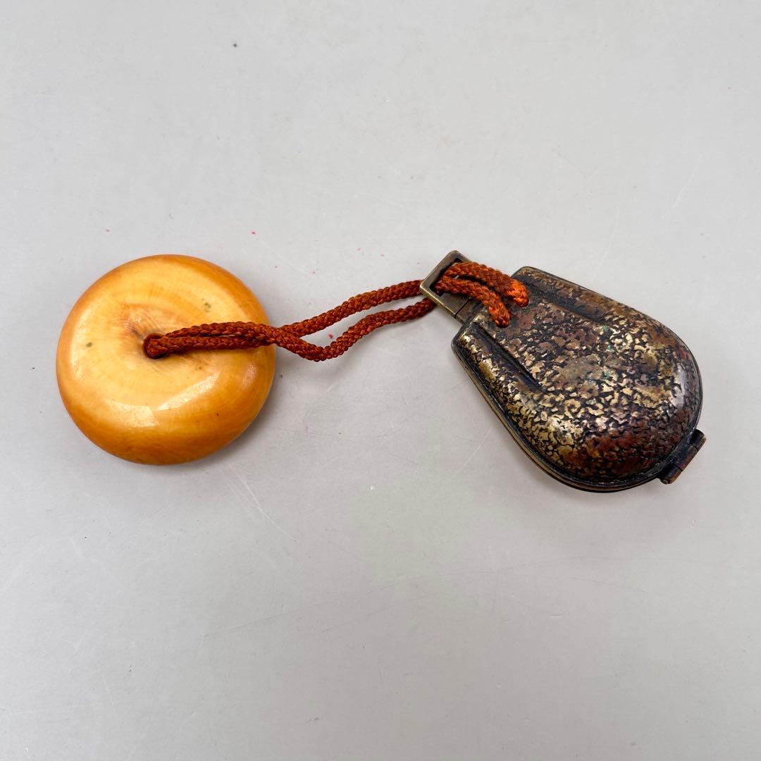 印籠 木製 金属製 銀色彫刻