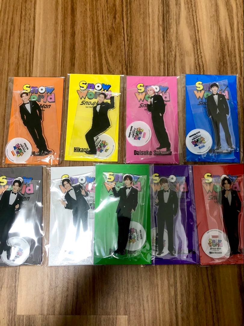 アクリルスタンド  World 新品未開封 9体セット