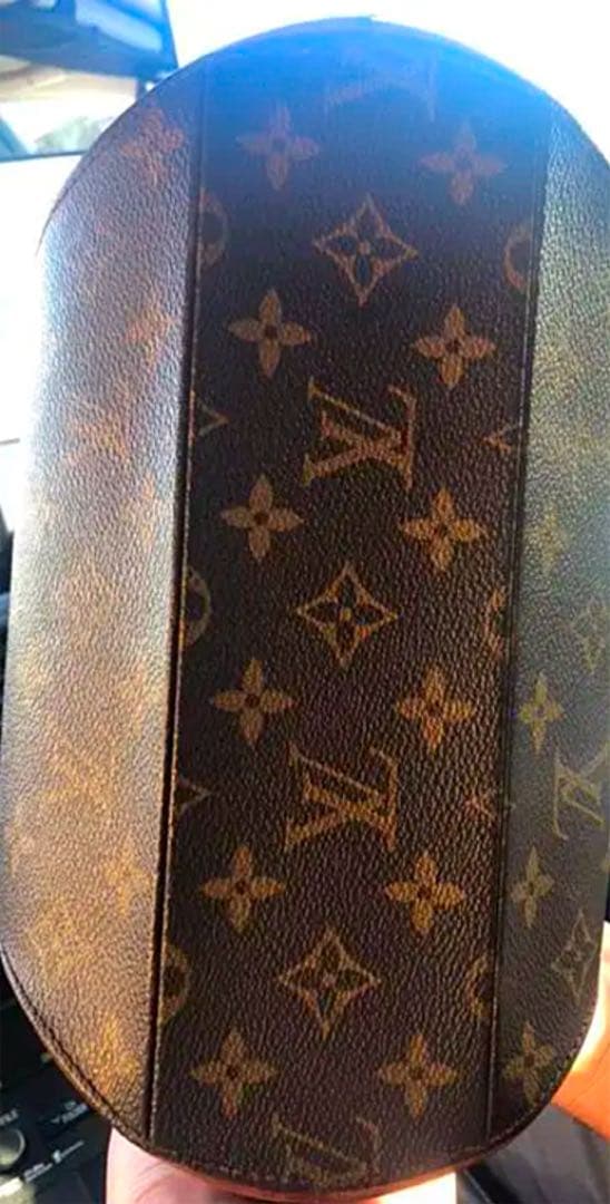 ルイヴィトン エリプス モノグラム