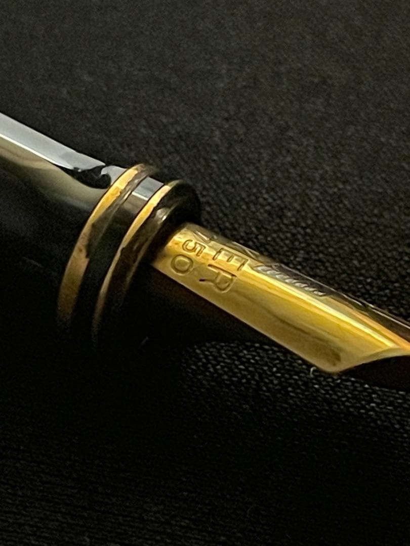 Paker パーカー ディオフォールド センテニアル マーブルレッド万年筆