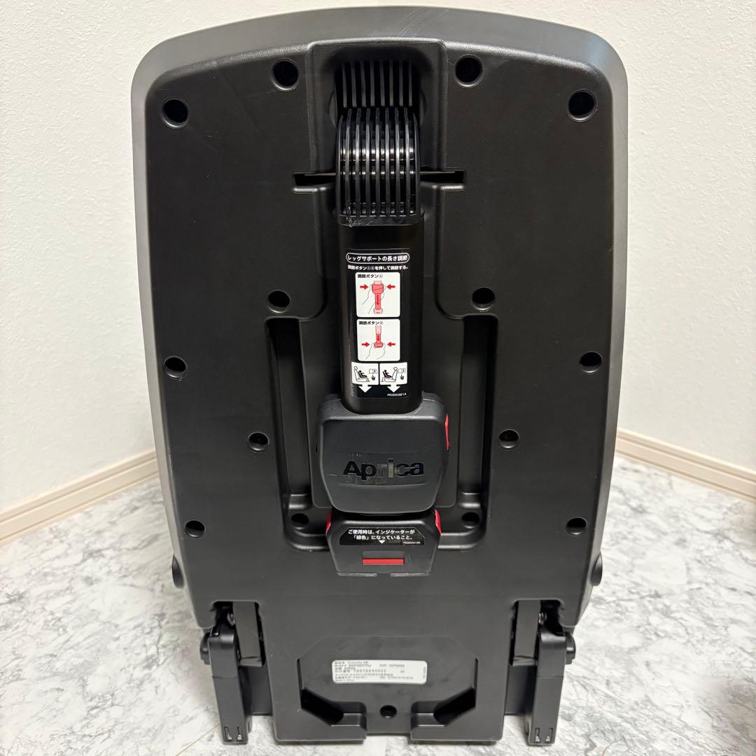 超美品✨丸洗い済み✨清潔✨アップリカ　クルリラ　シートベルト ISOFIX 両用
