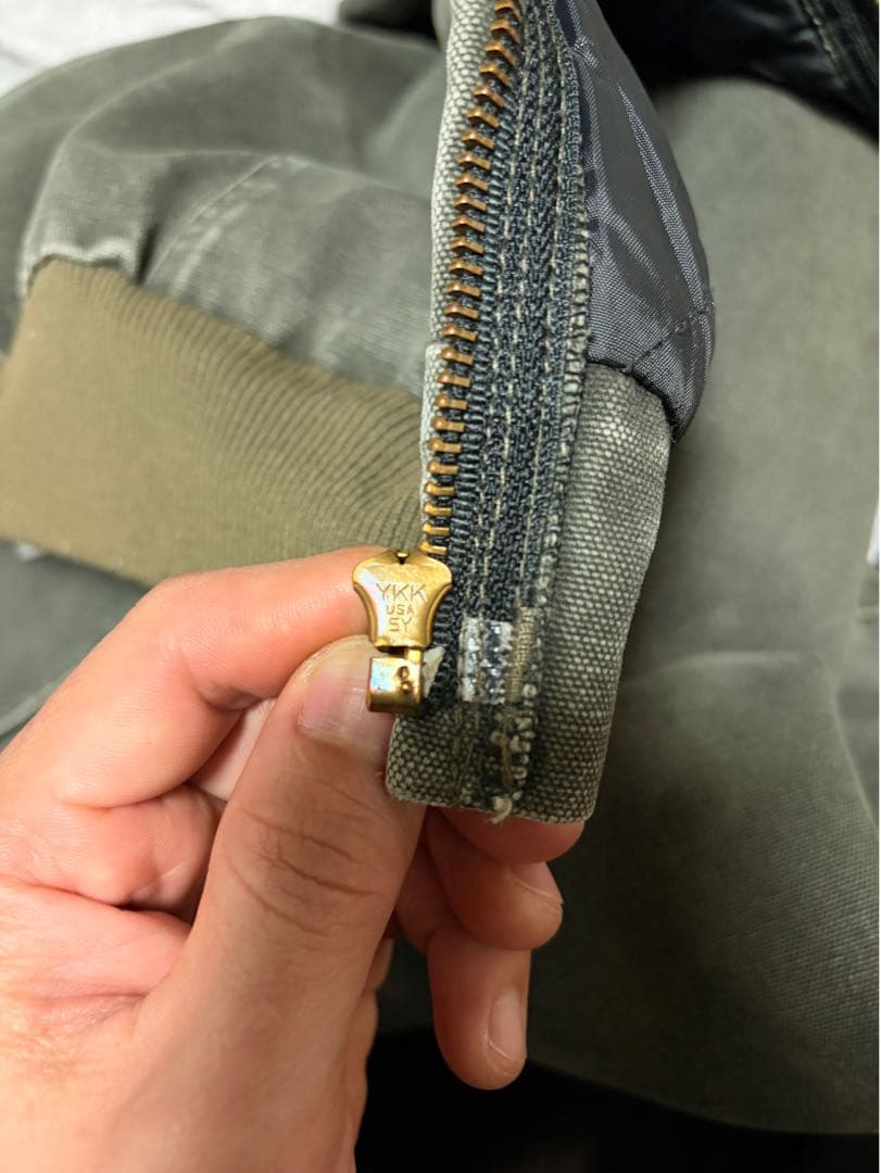 Carhartt フード付きジャケット オリーブグリーンXS