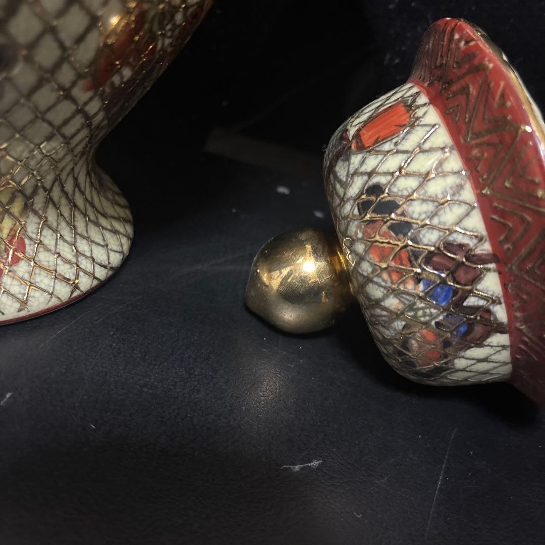 京薩摩焼　沈香壺　骨董　金彩　網目蝶図