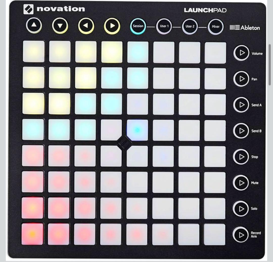 Novation Launchpad mk2 MIDIコントローラー