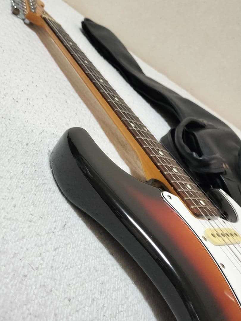 Squier by Fender 日本製 ストラトキャスター Eシリアル