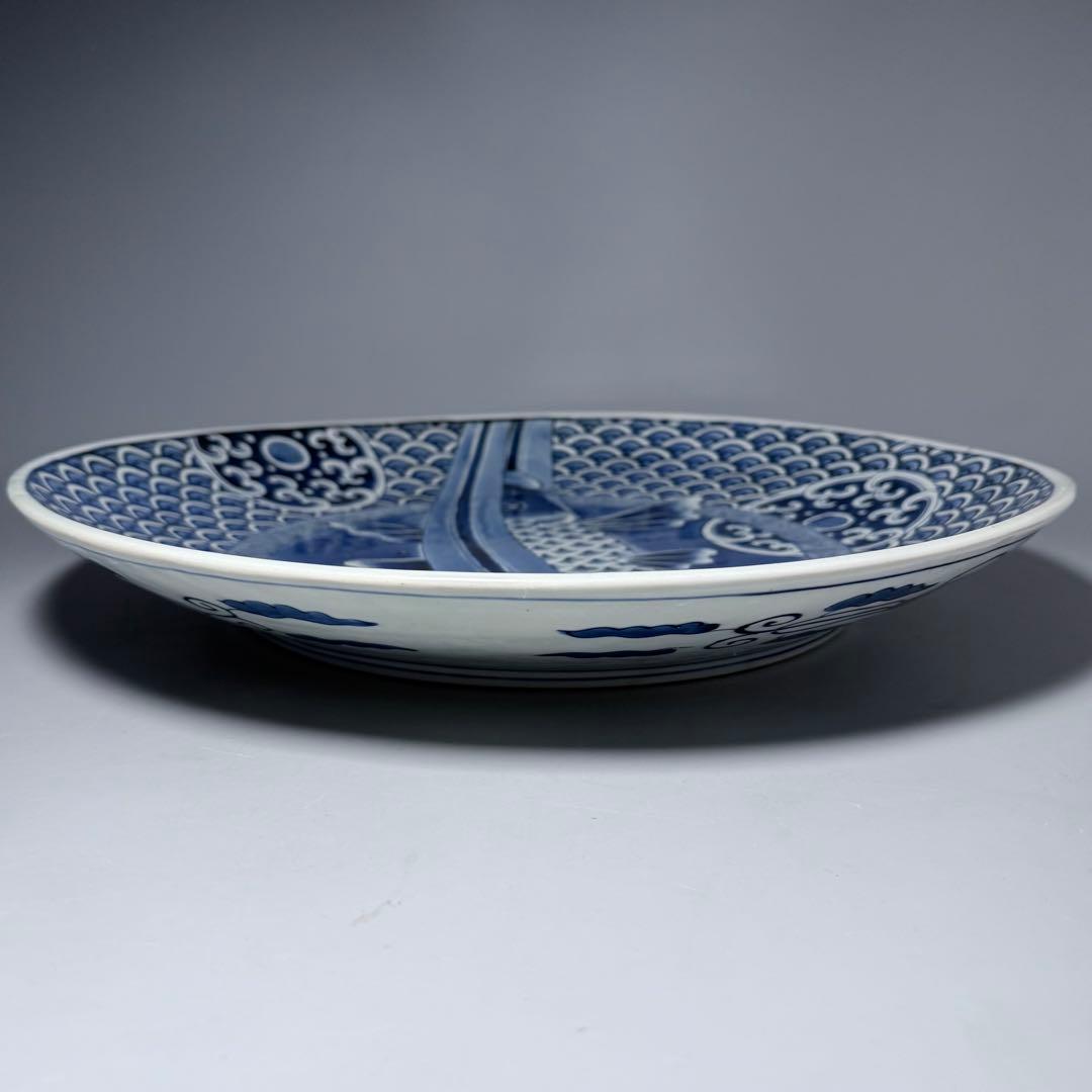 古伊万里　染付　鯉の滝登り図大皿　登竜門　42.2cm　変形字「乾」　江戸後期