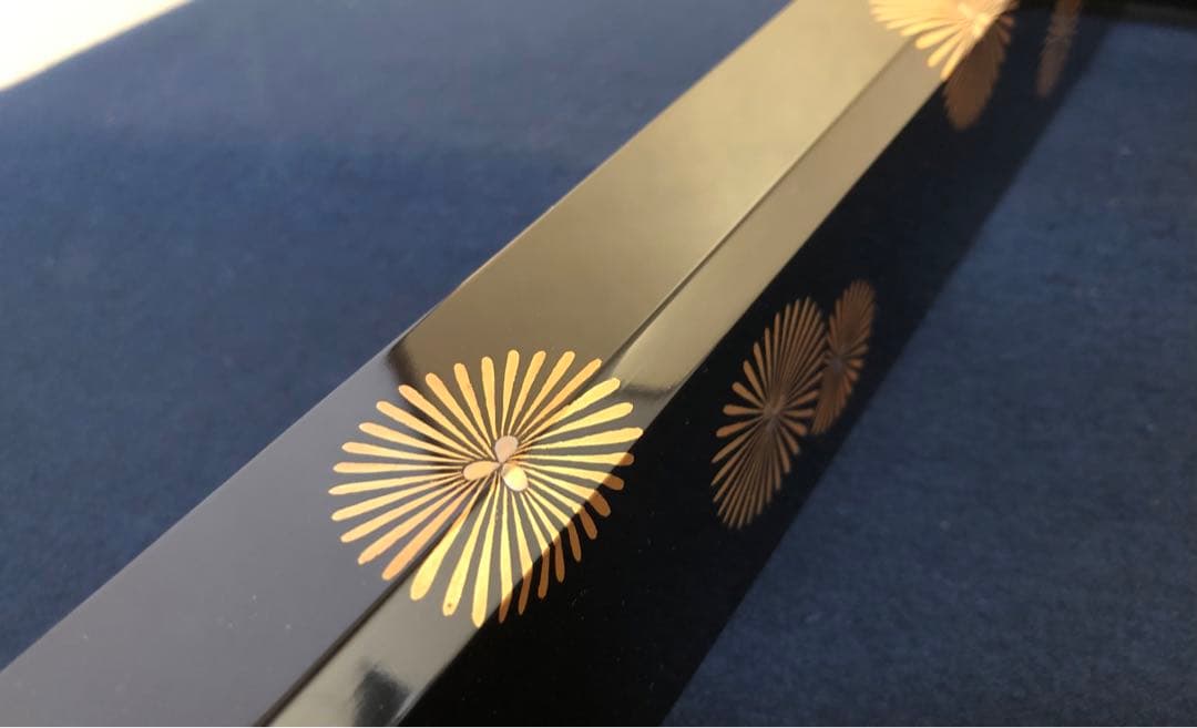 《R》茶道具 黒真塗 唐松蒔絵 炉縁 漆匠 春象造 共箱 260105か4