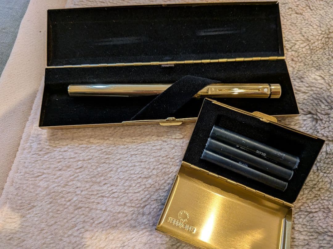 SHEAFFERタルガ1020 万年筆 金色 ケース付き