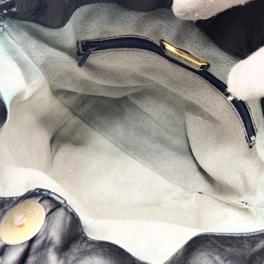 専用　ロエベ ショルダーバッグ 巾着 ナッパレザー アナグラム ネイビー