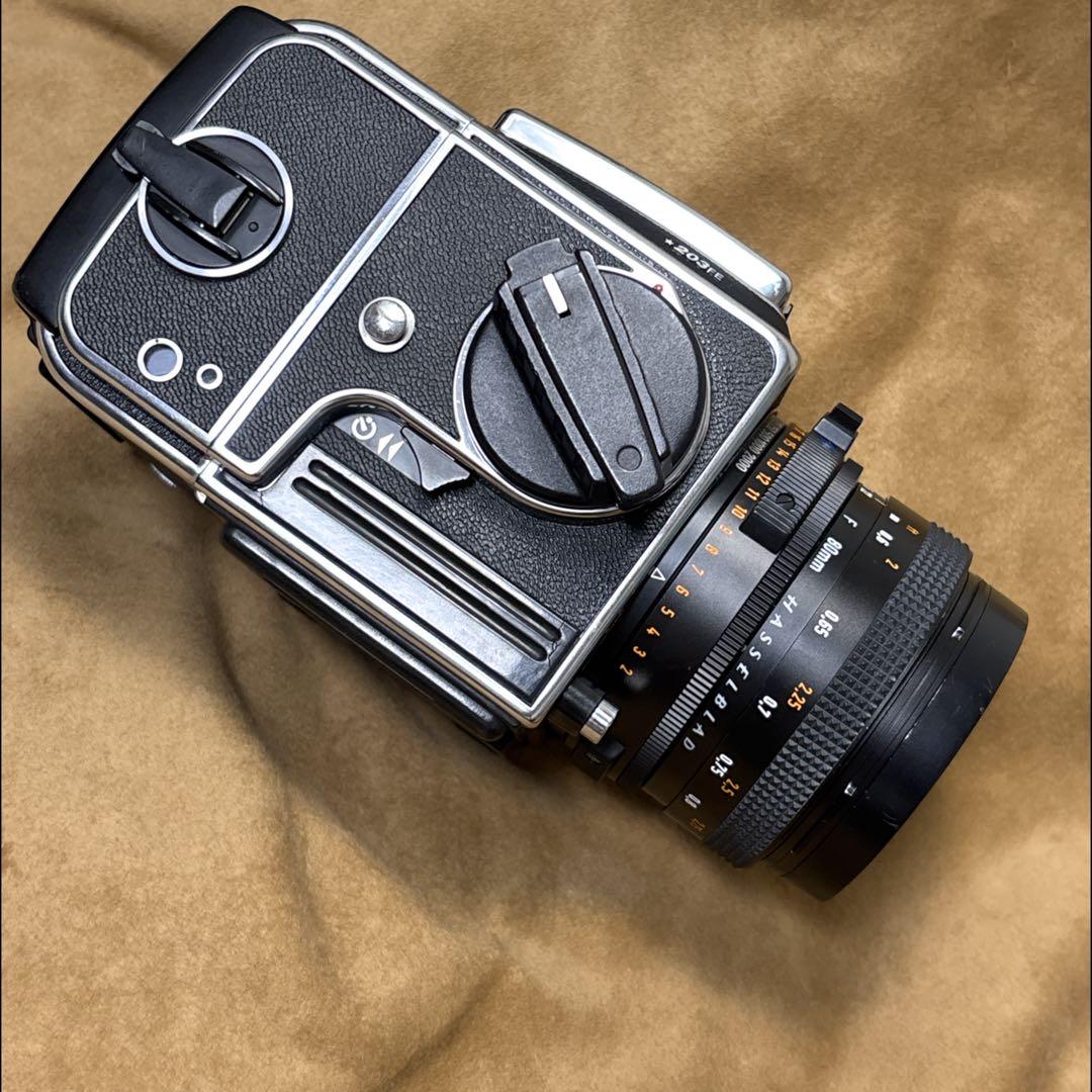 Hasselblad 203FE + FE 80mm F2.8 ＋E24 6x6