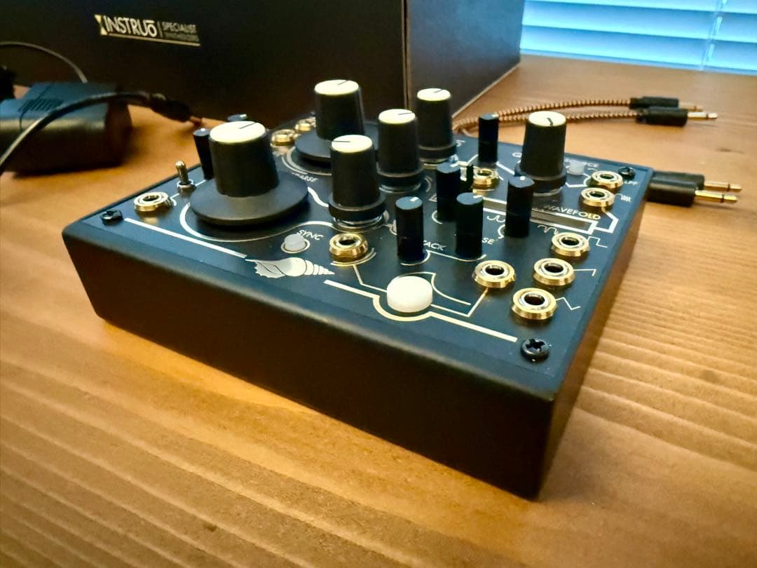 INSTRUTO Seashell モジュラーシンセサイザー