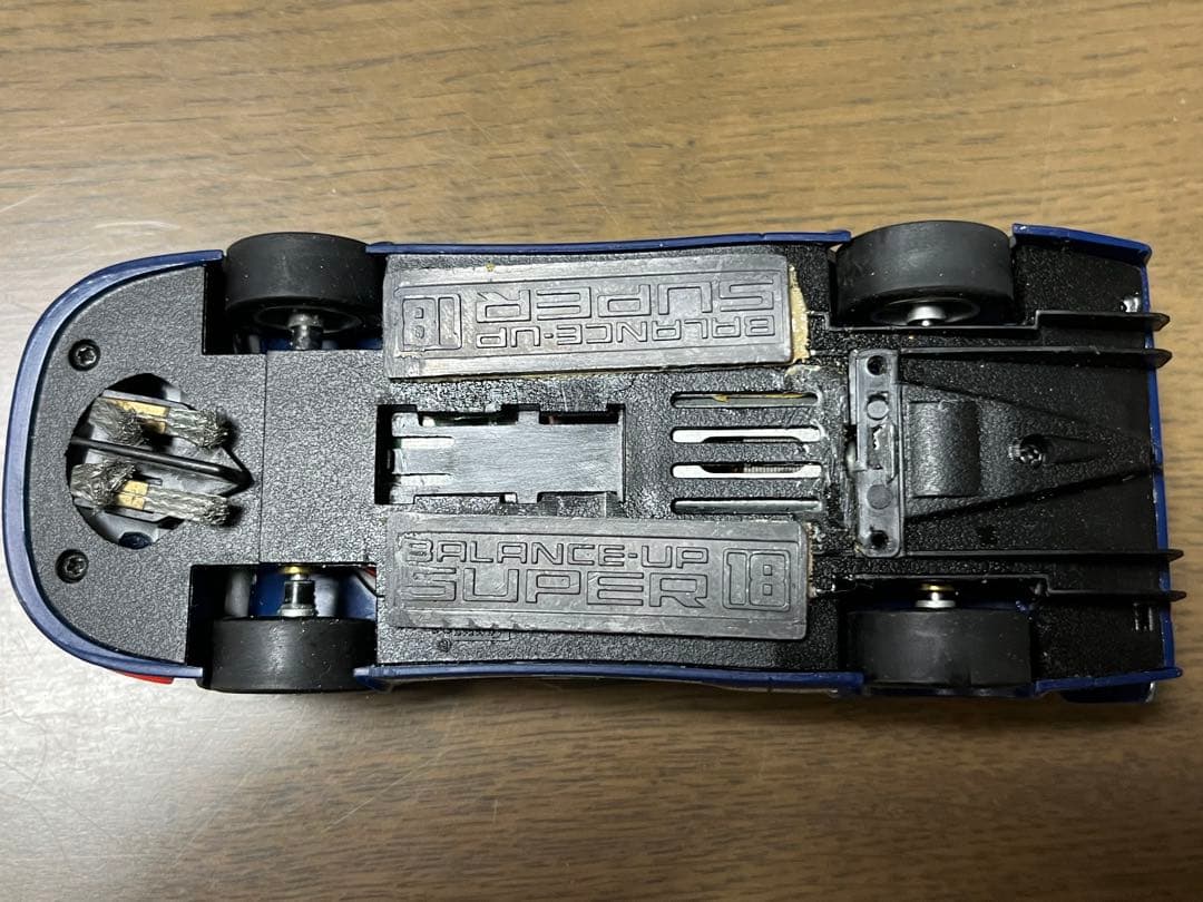 マセラティ MC12 FIA GT Imola 2004 スロットカー