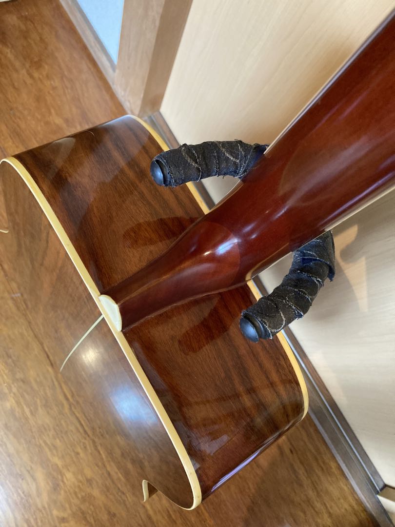 モーリスアコースティックギタージャパンヴィンテージ　ハードケース付　morris