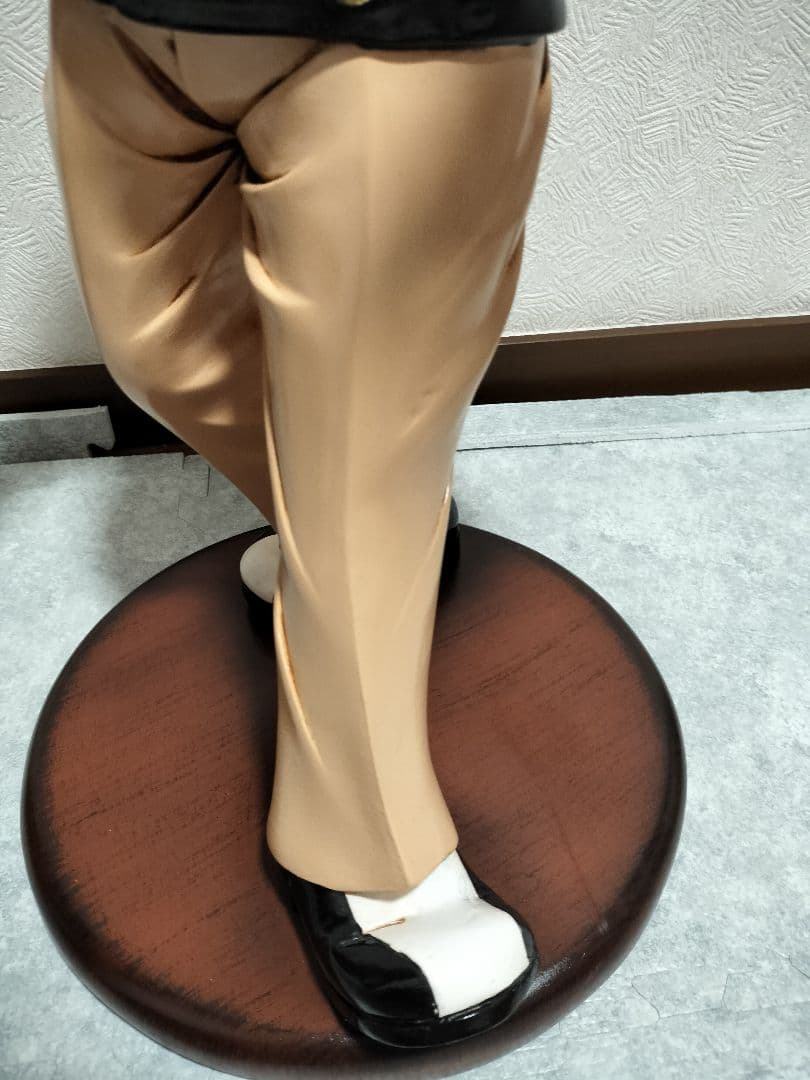 ワインホルダー マイ　ボトル・ホルダー置物 人物 給仕 ソムリエ ワインラック