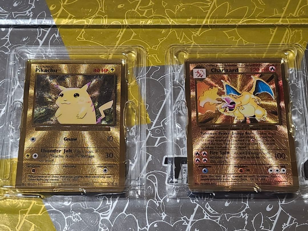 て*0様 25th周年 ピカチュウとリザードン メタルカードセット