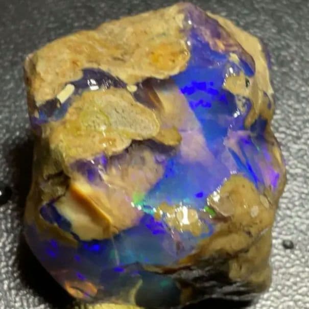 【70CT】エチオピア　オパール 原石 鉱物標本　ウェロ産