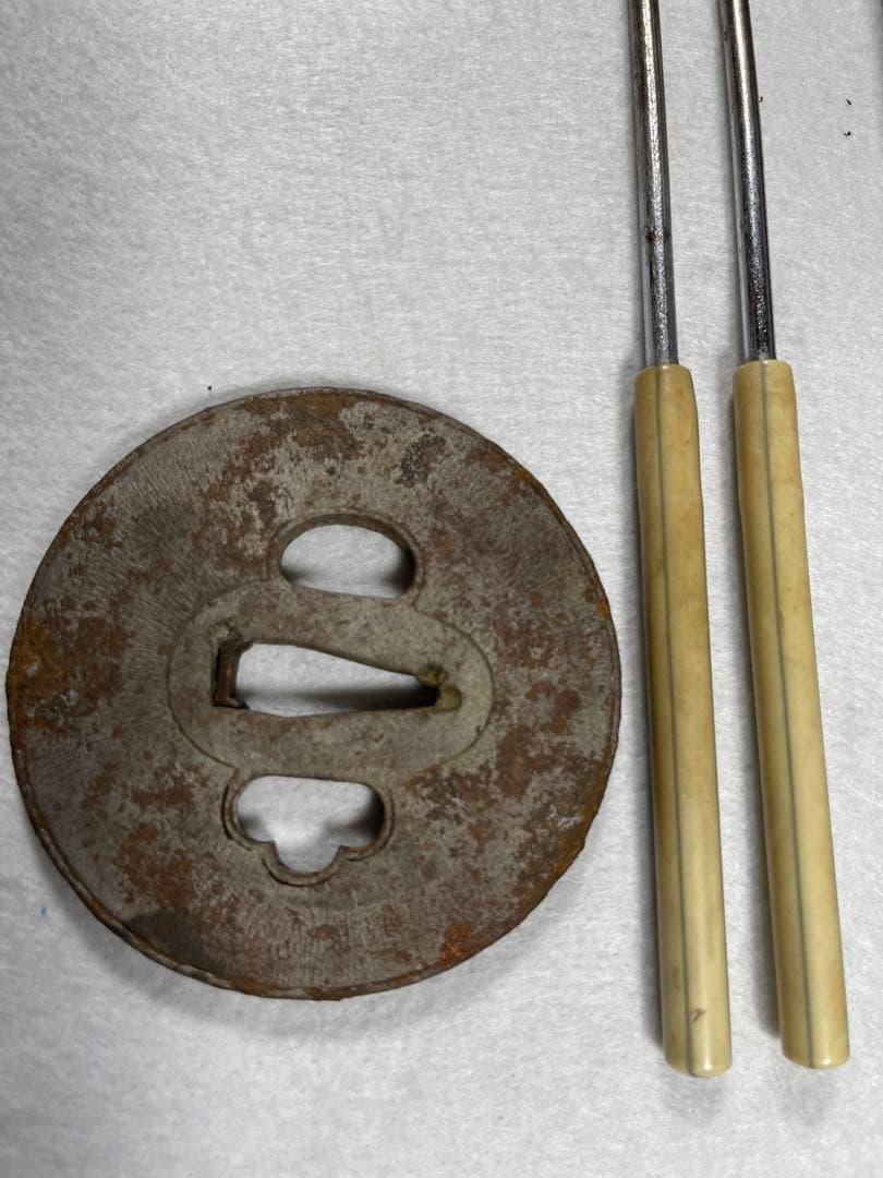 模造刀 鍔 火簪 三点セット置物