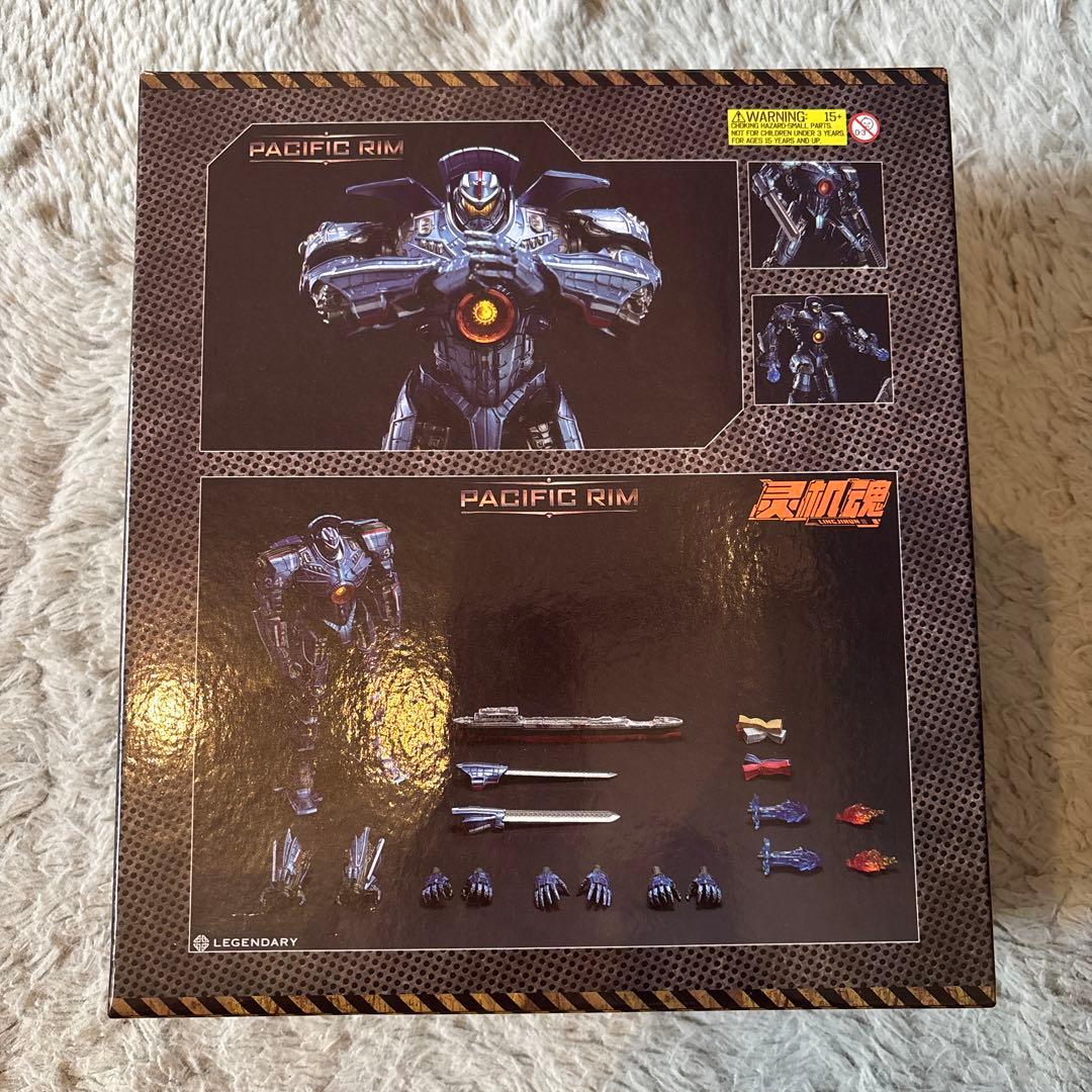 GIPSY DANGER PACIFIC RIM フィギュア