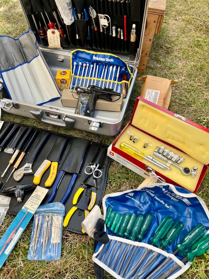 米軍放出未使用品 希少品 ゼロハリケース入り ビンテージ整備ツールキット木箱付き