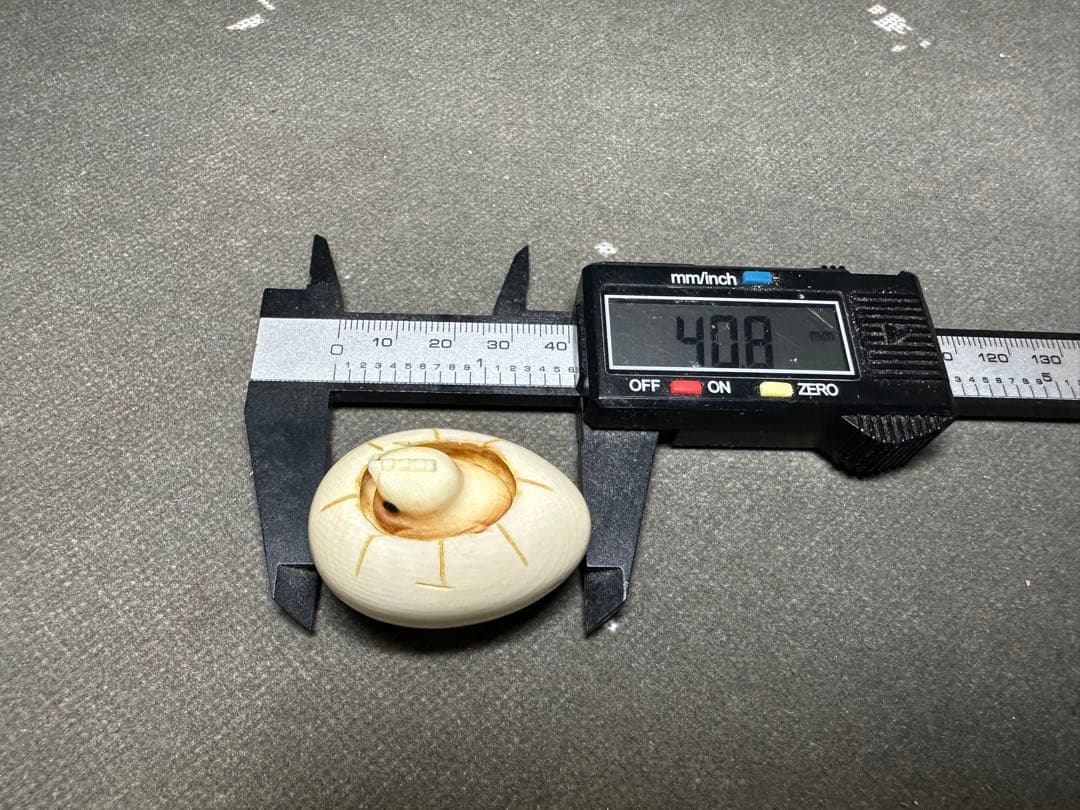 極上　根付　天然素材　アンティーク　和彫　置物　骨董　飾り物古美術品　細密細工