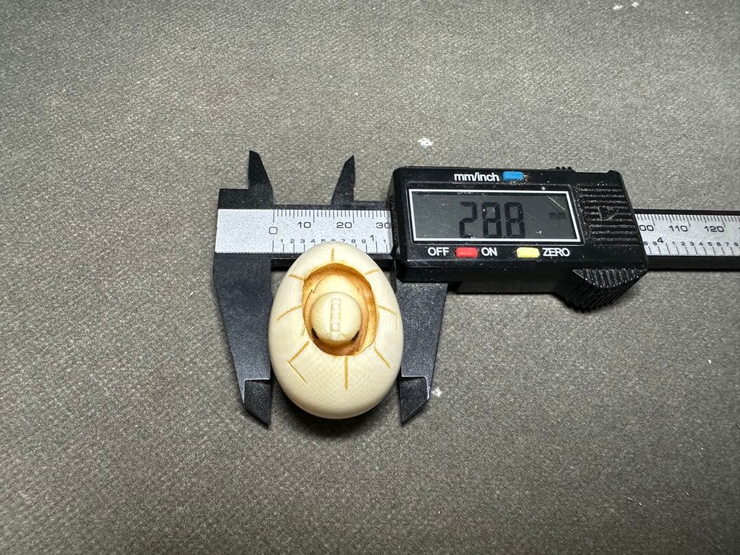 極上　根付　天然素材　アンティーク　和彫　置物　骨董　飾り物古美術品　細密細工