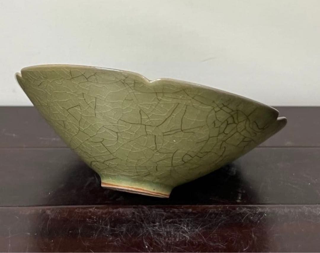 古美術•時代物•龍泉窯青磁茶碗•鉢；西き2-0008