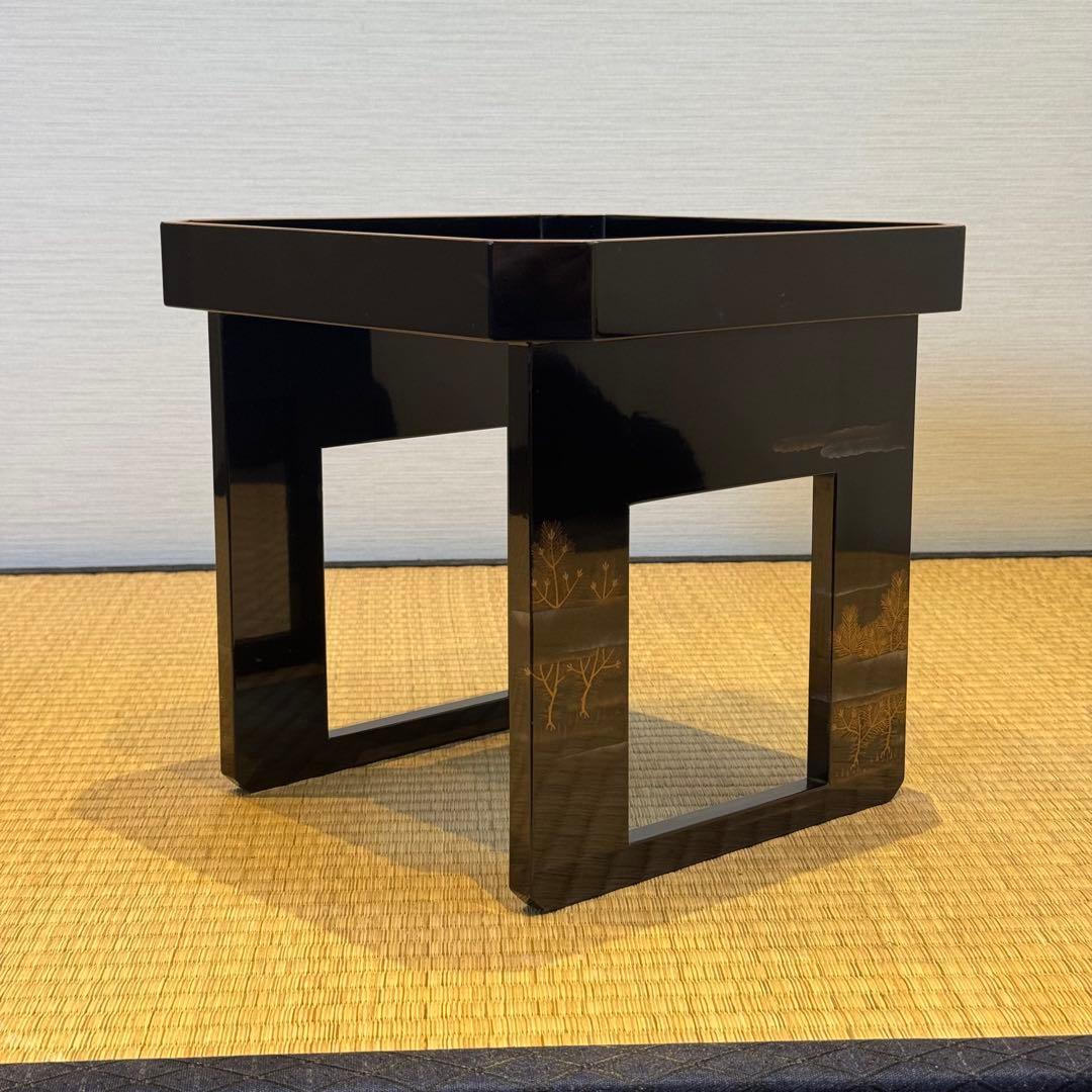 霞に若松研ぎ出し蒔絵 黒塗 脚付御膳 共箱 蔵出し品 / 輪島塗 配膳台 供物台