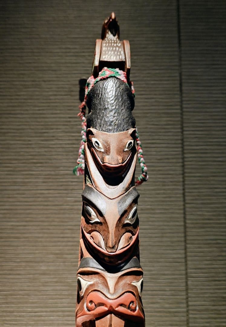 トーテムポール 鷲＆ビーバー BOMA 社製 手塗り