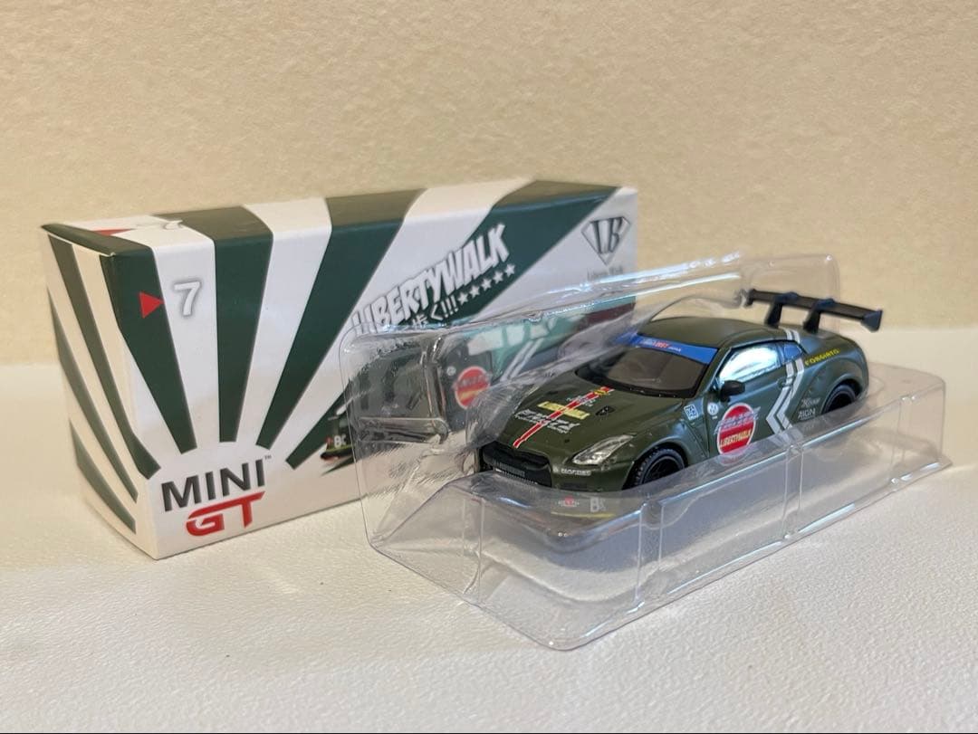MINIGT LBWK 日産 GT-R 零式 ゼロファイター リバティーウォーク