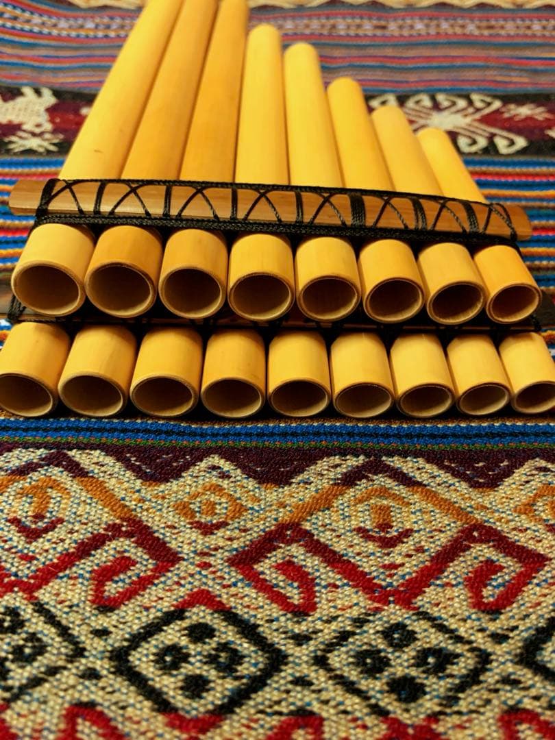 ペルーサンポーニャ