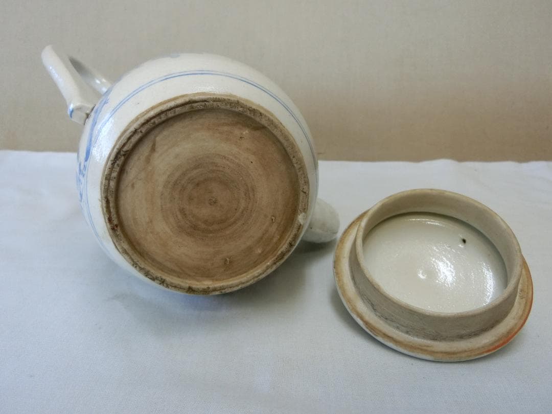 処分価30（金）22時まで【水注　水差　蓋付　白磁に染付花竹文　注ぎ口鳥型・DA