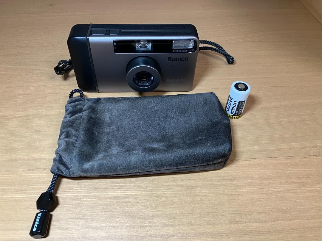 コニカ BiG mini BM 301 フィルムカメラ　主要動作確認済み　訳あり