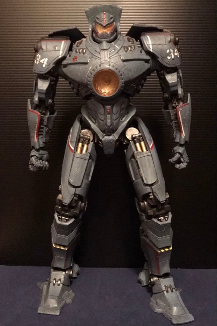 NECA『 パシフィックリム 』ジプシー・デンジャー 18インチDXフィギュア