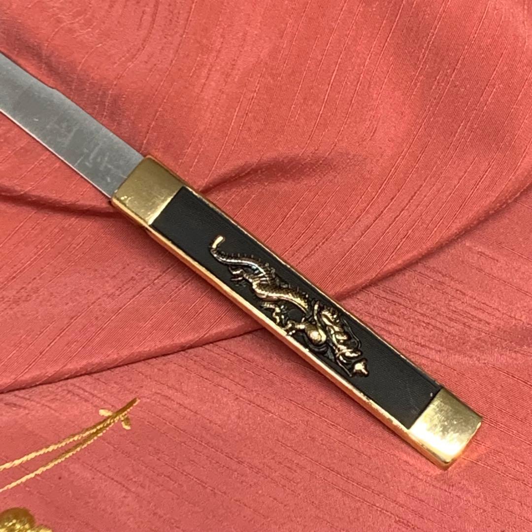 【新品・未使用】龍 辰 装飾刀 専用箱付き
