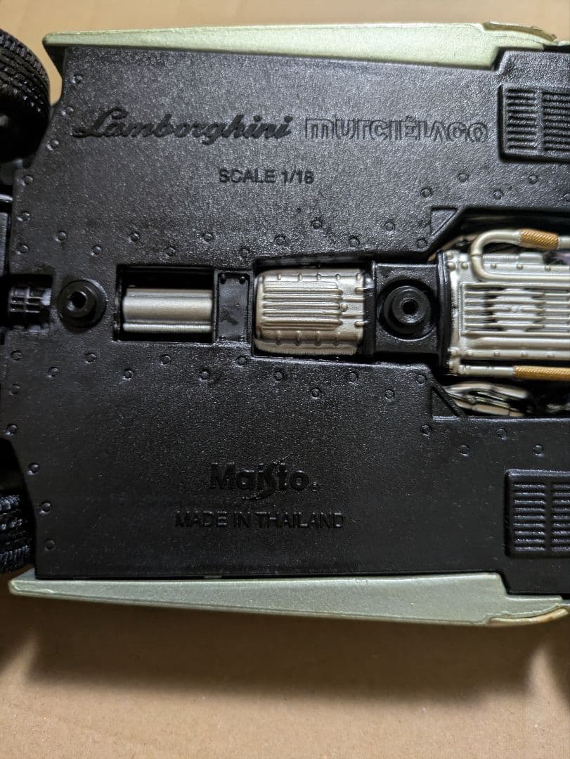 Maisto（マイスト）1/18 ランボルギーニ ムルシエラゴ ミニカー