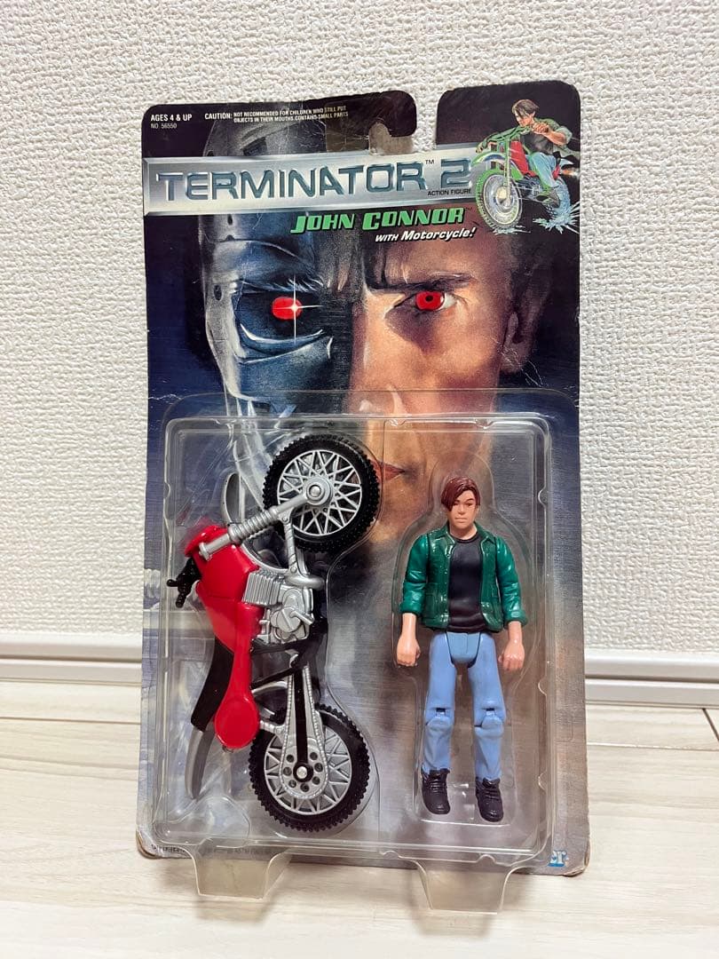 ジョン・コナー　フィギュア　ターミネーター2 エンドスケルトン　ケナー
