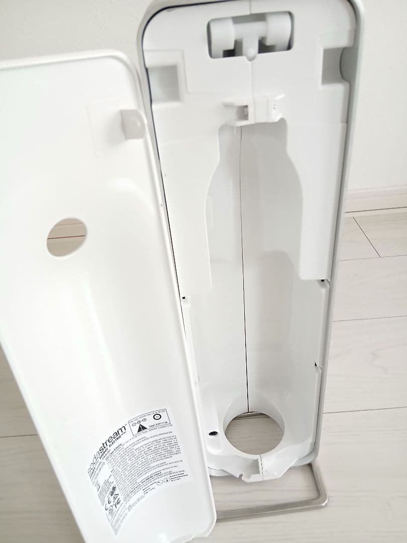 ソーダストリーム　ソースパワー　ホワイト　 炭酸水メーカー