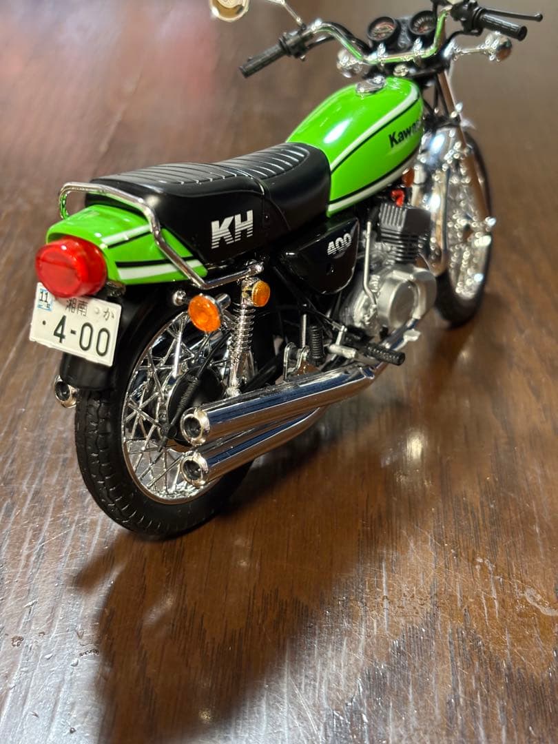 KH400 プラモデル バイク