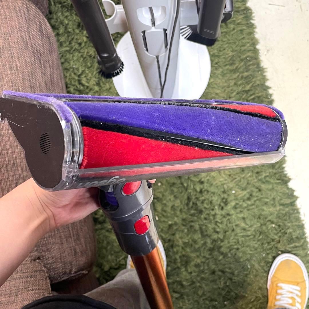 【ダイソン】美品　Dyson V10 ジャンク　ドッグ　付属品多数　sv12