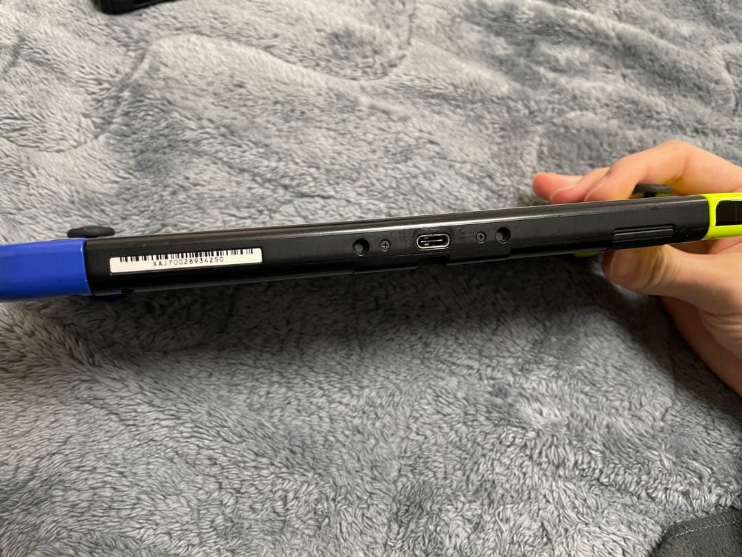 Nintendo Switch 本体 ネオンブルー　ネオンイエロー　Switch