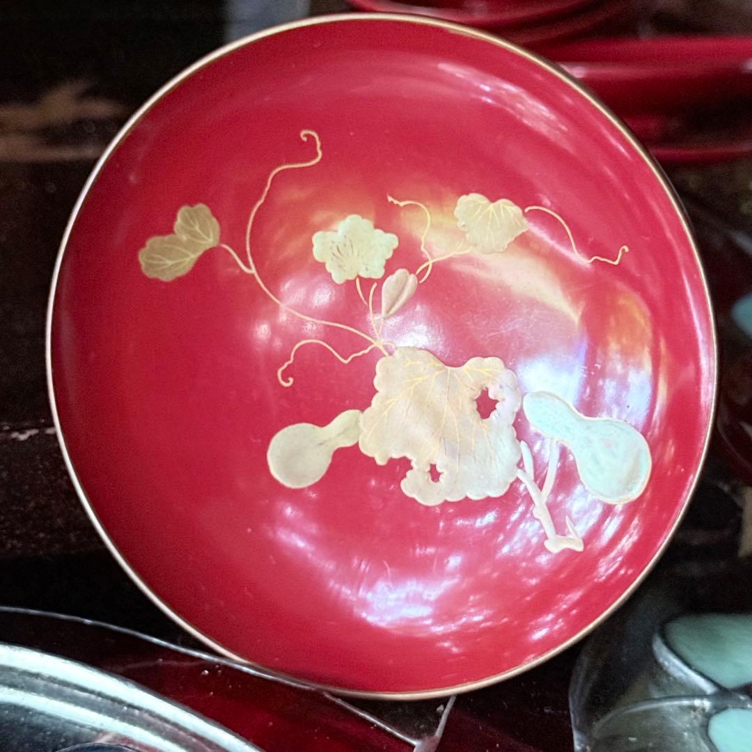 新春特別価格 ‼️高蒔絵『木の実』絵がわり引盃18客➕1プレゼント桐箱入茶道具