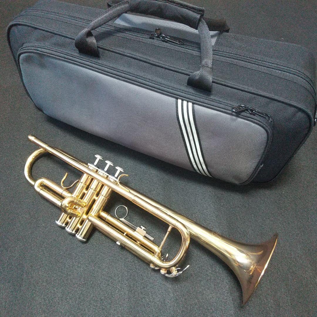 FESTI「フェスティ」トランペット。ゴールドラッカー仕上げ。美品