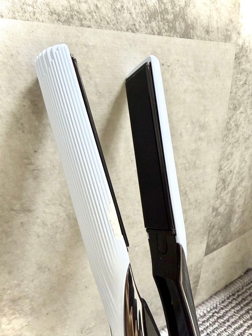 Refa MTG リファ ストレートアイロン リニューアルモデル 2024年製